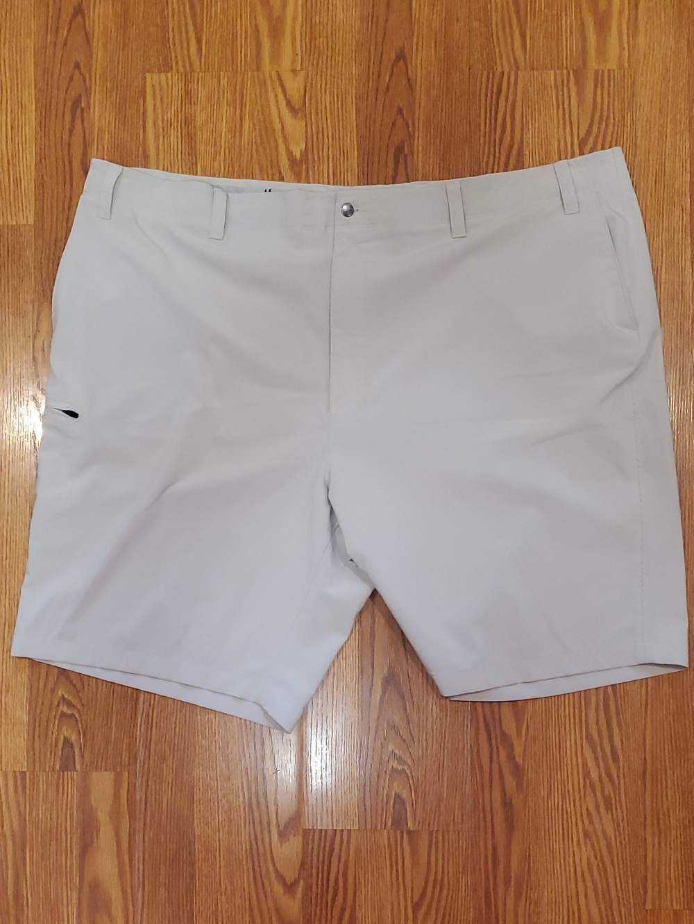 Callaway Tan Flat-Front Golf Shorts